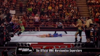 WWE_Raw_04_28_08_Diva_Match_XviD_avi_000198097.jpg