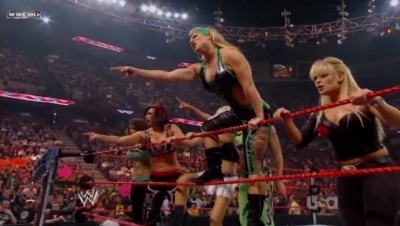 WWE_Raw_04_28_08_Diva_Match_XviD_avi_000310510.jpg