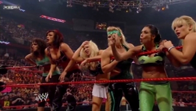 WWE_Raw_04_28_08_Diva_Match_XviD_avi_000326459.jpg