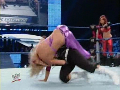 SD_08-29-08_Michelle-Maria_vs_Maryse-Natalya_avi_000164097.jpg