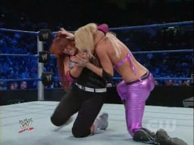 SD_08-29-08_Michelle-Maria_vs_Maryse-Natalya_avi_000178111.jpg