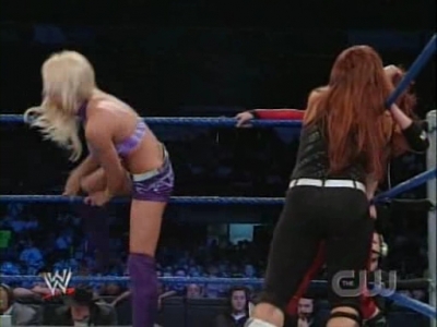 SD_08-29-08_Michelle-Maria_vs_Maryse-Natalya_avi_000253686.jpg