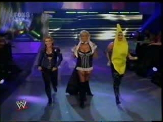 6_Diva_Halloween_Tag_mpg_000053920.jpg