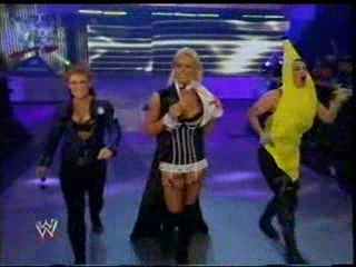 6_Diva_Halloween_Tag_mpg_000054800.jpg