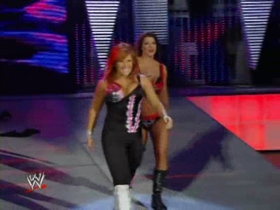 WWE__Survivor_Series_2008_Diva_Match_XviD_avi_000070804.jpg