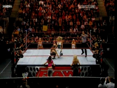 RAW_05-05-08_Beth_vs_Mickie_Lumberjill_Match_avi_000182182.jpg