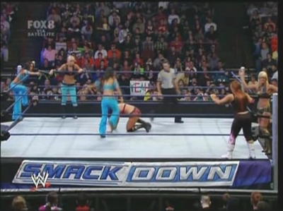 WWE_SD_28-11-08_6_Divas_Tag_Match__avi_000197439.jpg