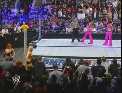 WWE_SD_12-12-08_Bella_Twins_-VS-_Maryse_and_Natalya_avi_000057879.jpg