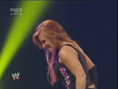 WWE_SD_12-12-08_Bella_Twins_-VS-_Maryse_and_Natalya_avi_000073559.jpg