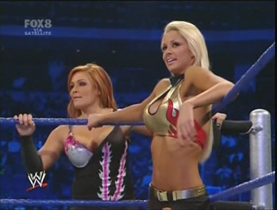 WWE_SD_12-12-08_Bella_Twins_-VS-_Maryse_and_Natalya_avi_000093599.jpg