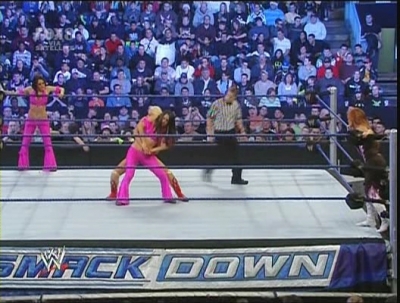 WWE_SD_12-12-08_Bella_Twins_-VS-_Maryse_and_Natalya_avi_000112599.jpg