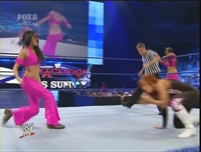 WWE_SD_12-12-08_Bella_Twins_-VS-_Maryse_and_Natalya_avi_000173919.jpg