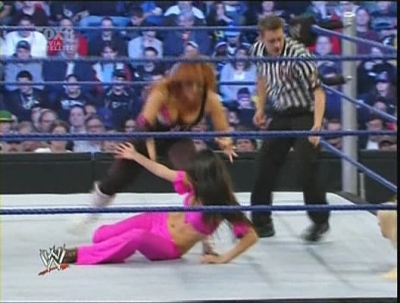 WWE_SD_12-12-08_Bella_Twins_-VS-_Maryse_and_Natalya_avi_000207119.jpg