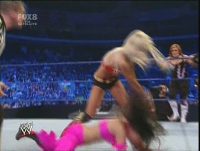 WWE_SD_12-12-08_Bella_Twins_-VS-_Maryse_and_Natalya_avi_000242279.jpg