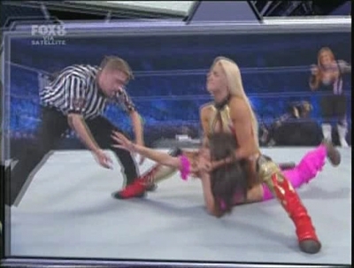 WWE_SD_12-12-08_Bella_Twins_-VS-_Maryse_and_Natalya_avi_000293799.jpg