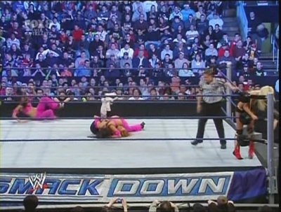 WWE_SD_12-12-08_Bella_Twins_-VS-_Maryse_and_Natalya_avi_000372239.jpg
