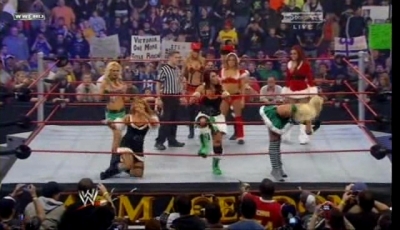 Santas_Little_Helper_Match_-_Armageddon_-_14th_Dec_08_avi_000094469.jpg