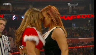 Santas_Little_Helper_Match_-_Armageddon_-_14th_Dec_08_avi_000181556.jpg