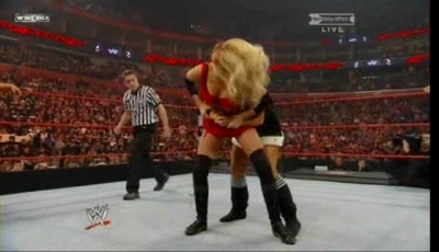 Santas_Little_Helper_Match_-_Armageddon_-_14th_Dec_08_avi_000229479.jpg