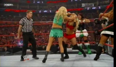 Santas_Little_Helper_Match_-_Armageddon_-_14th_Dec_08_avi_000289414.jpg
