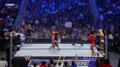 SD_08-08-08_Maryse-Victoria-Natalya_vs_Michelle-Cherry-Maria_avi_000223790.jpg