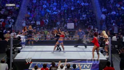 SD_08-08-08_Maryse-Victoria-Natalya_vs_Michelle-Cherry-Maria_avi_000224357.jpg