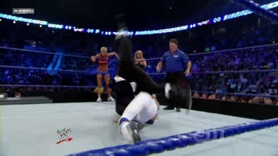 SD_08-08-08_Maryse-Victoria-Natalya_vs_Michelle-Cherry-Maria_avi_000297397.jpg