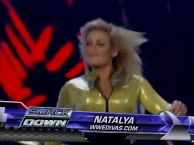WWE_SmackDown_05_09_08_Diva_Match_XviD_avi_000058958.jpg