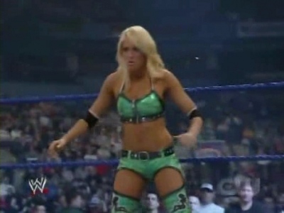 WWE_SmackDown_05_09_08_Diva_Match_XviD_avi_000061094.jpg