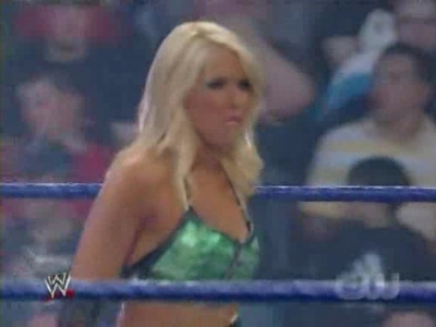 WWE_SmackDown_05_09_08_Diva_Match_XviD_avi_000085251.jpg