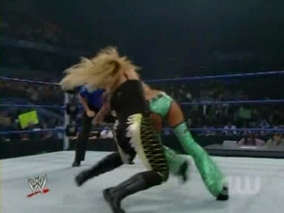 WWE_SmackDown_05_09_08_Diva_Match_XviD_avi_000096830.jpg