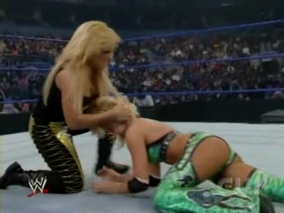 WWE_SmackDown_05_09_08_Diva_Match_XviD_avi_000107073.jpg