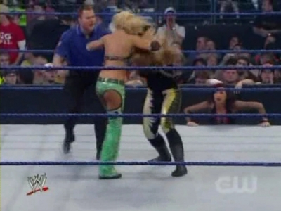 WWE_SmackDown_05_09_08_Diva_Match_XviD_avi_000108875.jpg
