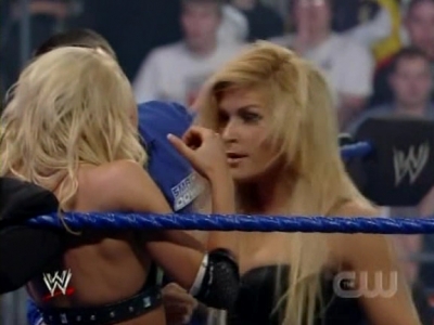 WWE_SmackDown_05_09_08_Diva_Match_XviD_avi_000117750.jpg