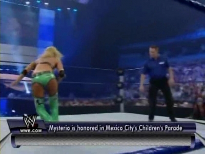 WWE_SmackDown_05_09_08_Diva_Match_XviD_avi_000168101.jpg