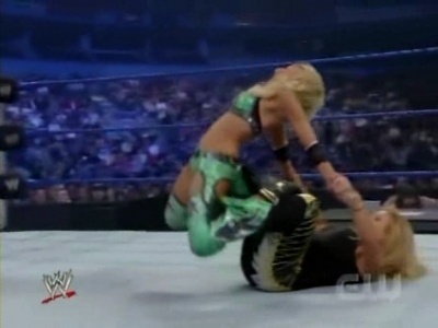 WWE_SmackDown_05_09_08_Diva_Match_XviD_avi_000198198.jpg