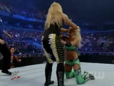 WWE_SmackDown_05_09_08_Diva_Match_XviD_avi_000216683.jpg