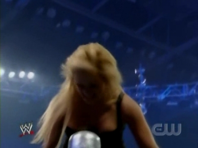 WWE_SmackDown_05_09_08_Diva_Match_XviD_avi_000269002.jpg