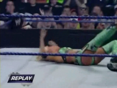 WWE_SmackDown_05_09_08_Diva_Match_XviD_avi_000289355.jpg