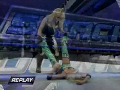 WWE_SmackDown_05_09_08_Diva_Match_XviD_avi_000292792.jpg