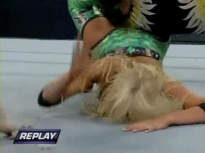 WWE_SmackDown_05_09_08_Diva_Match_XviD_avi_000300300.jpg