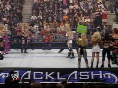 WWE_Backlash_2008_Diva_Match_XviD_avi_000141741.jpg