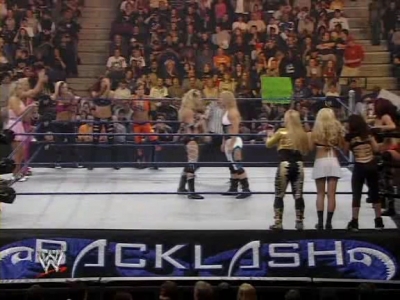 WWE_Backlash_2008_Diva_Match_XviD_avi_000145178.jpg