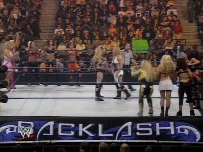 WWE_Backlash_2008_Diva_Match_XviD_avi_000145645.jpg