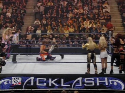 WWE_Backlash_2008_Diva_Match_XviD_avi_000253286.jpg