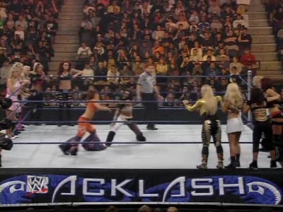 WWE_Backlash_2008_Diva_Match_XviD_avi_000255455.jpg