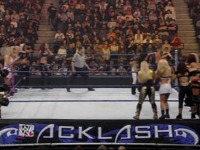 WWE_Backlash_2008_Diva_Match_XviD_avi_000259892.jpg