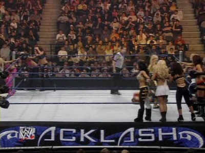 WWE_Backlash_2008_Diva_Match_XviD_avi_000308174.jpg