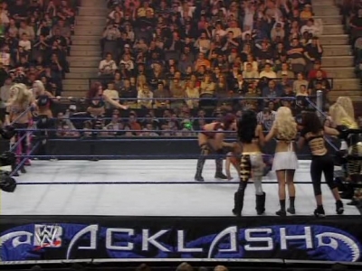 WWE_Backlash_2008_Diva_Match_XviD_avi_000313313.jpg