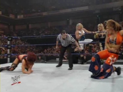 WWE_Backlash_2008_Diva_Match_XviD_avi_000327527.jpg